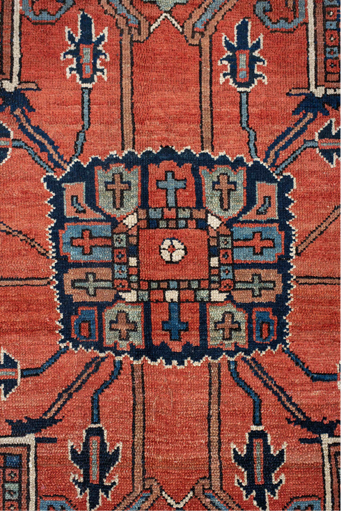 Antique Serapi Area Rug (10' x 13')